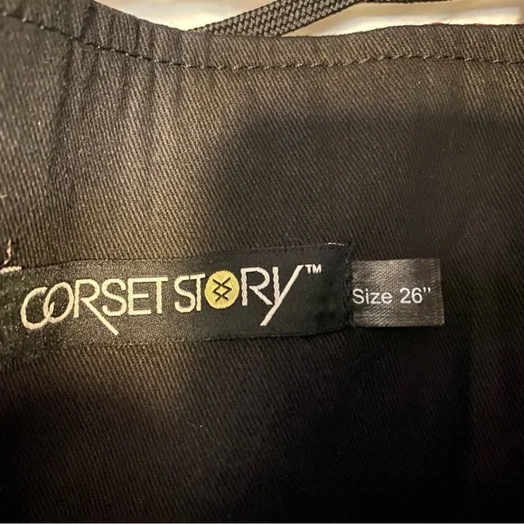 Red and Black Corset with Stripes and Floral Pattern - Picture 5 of 5